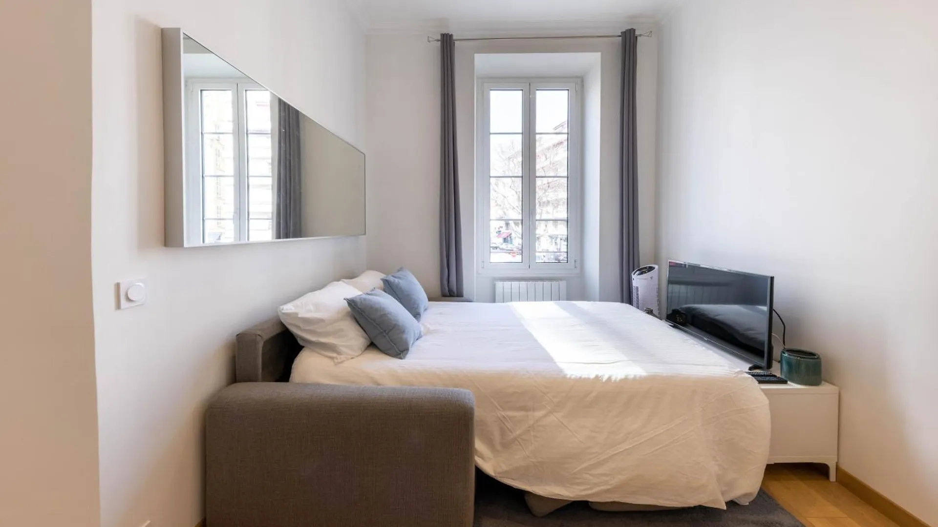 Le Carre D'Or - A 2 Min A Pied Du Centre-Ville Nice